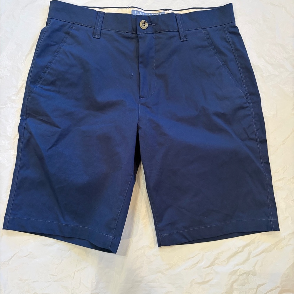 Free Planet Shorts Size 28x9 Navy Flat Front Stretch